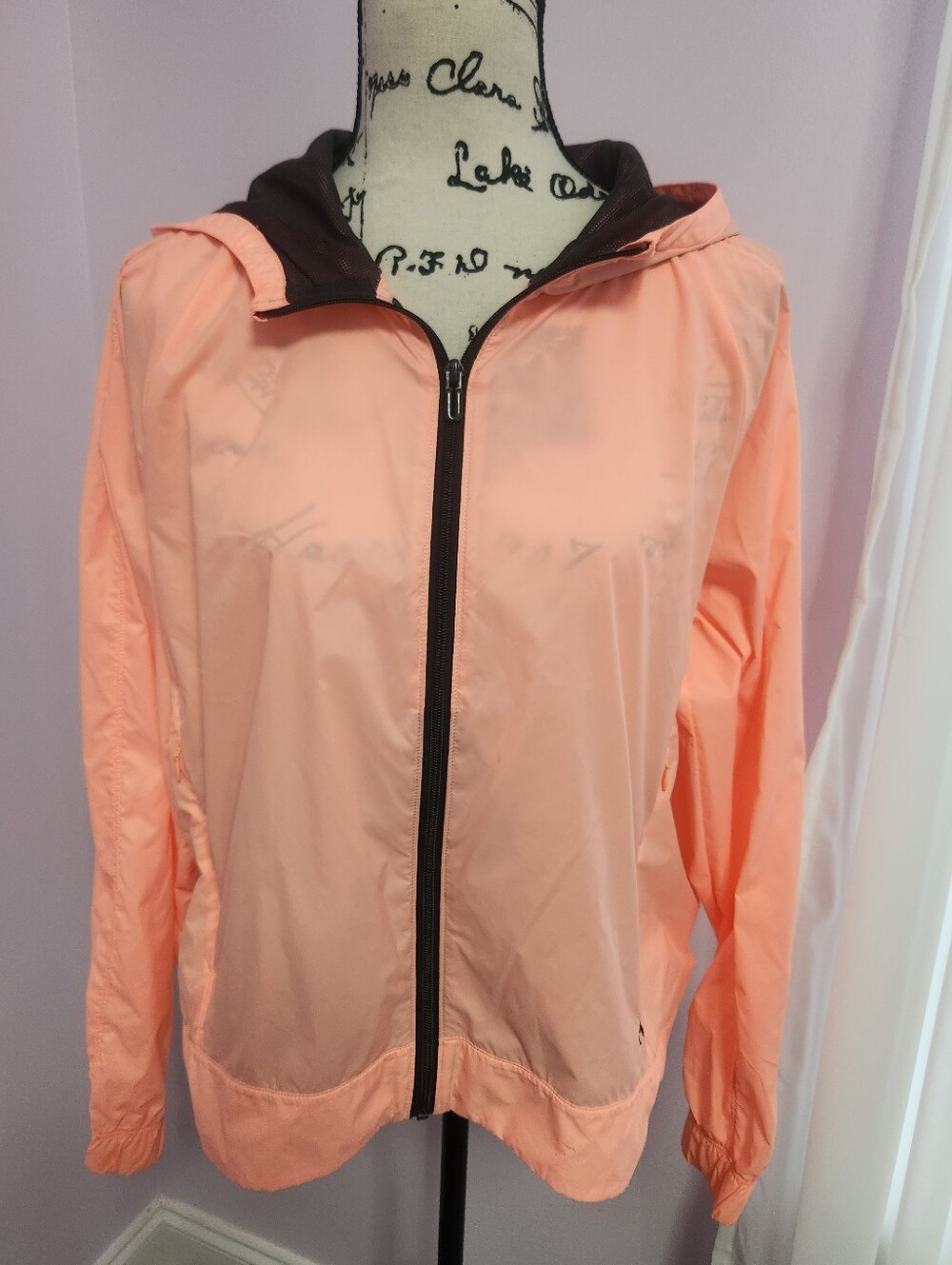 Nwot Under Armour Rain/ Windbraker Jacket Size Large